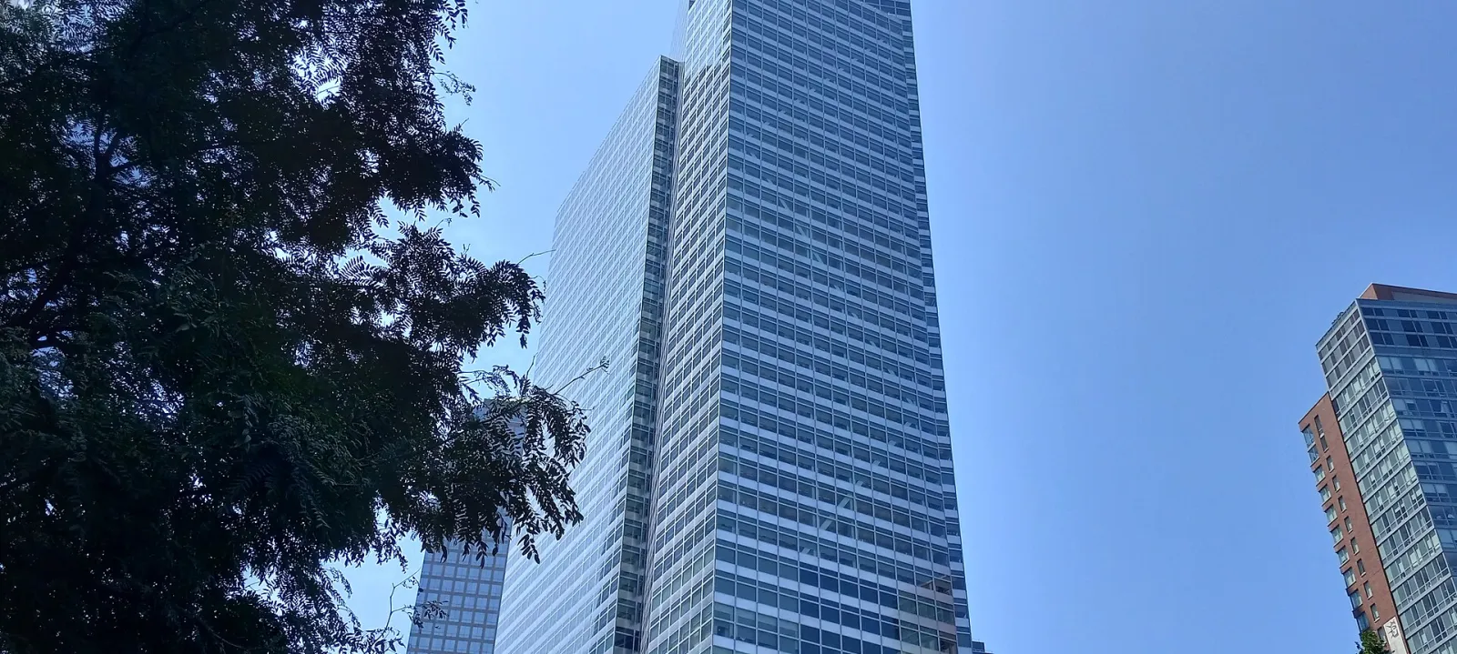 The glass tower at 200 West Street in Lower Manhattan, the headquarters of Goldman Sachs
